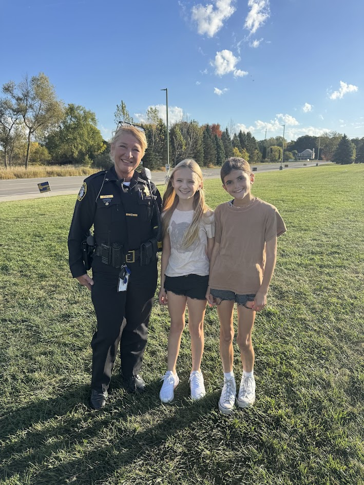 Deputy Worden and students